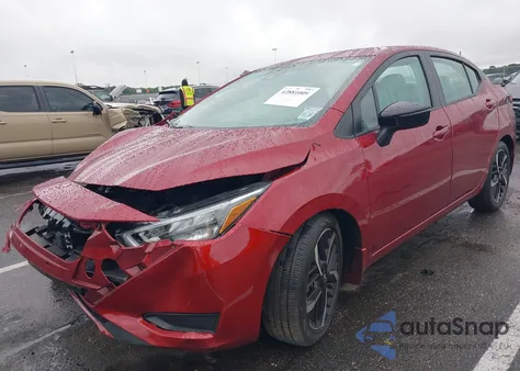 2024 Nissan Versa 1.6 Sr z USA, uszkodzony, nr VIN 3N1CN8FV0RL817469